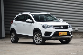 2017款瑞虎3X 1.5L手动版I 白色