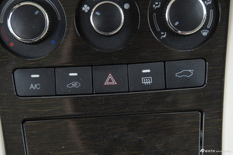 2017款野马EC30 舒适型 