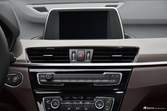 2018款宝马X1 1.5T自动sDrive18Li尊享型