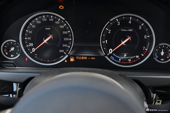 2018款宝马X5 3.0T 自动xDrive35i M运动豪华型