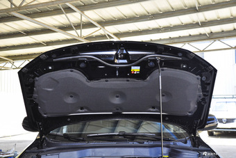 2016款哈弗H2 1.5T自动两驱精英型 经典黑