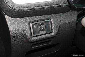 2018款斯威X7 1.5T手动豪华型7座