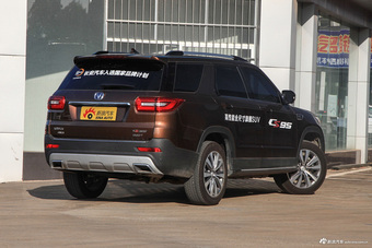 2017款长安CS95 2.0T自动四驱智驭版 