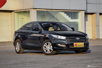 2016款奔腾B50 1.6L自动豪华型