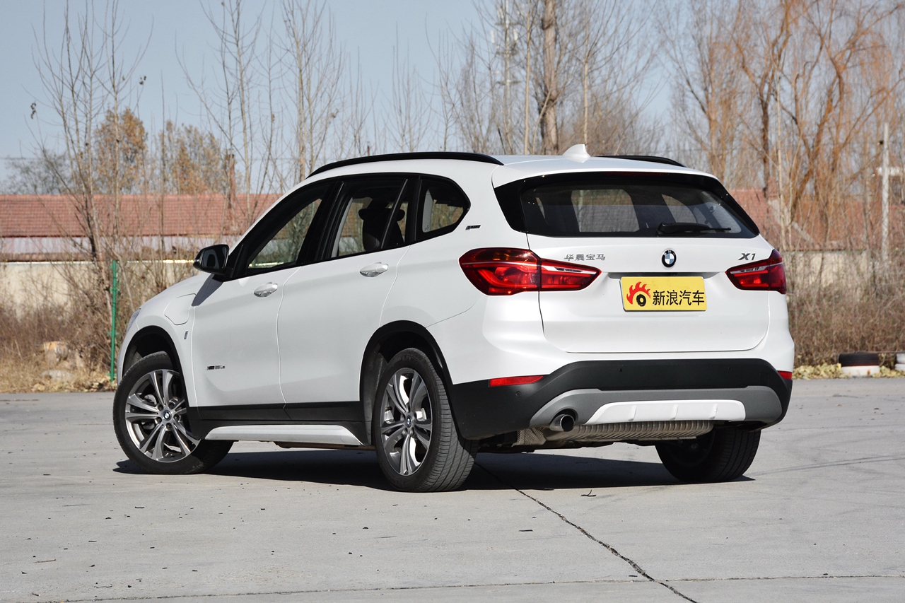 12月宝马X1新能源口碑报告-动力表现获得车主