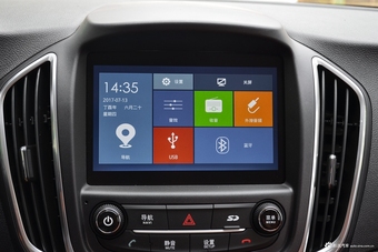 2017款宝骏560律动版1.5T手动乐享型