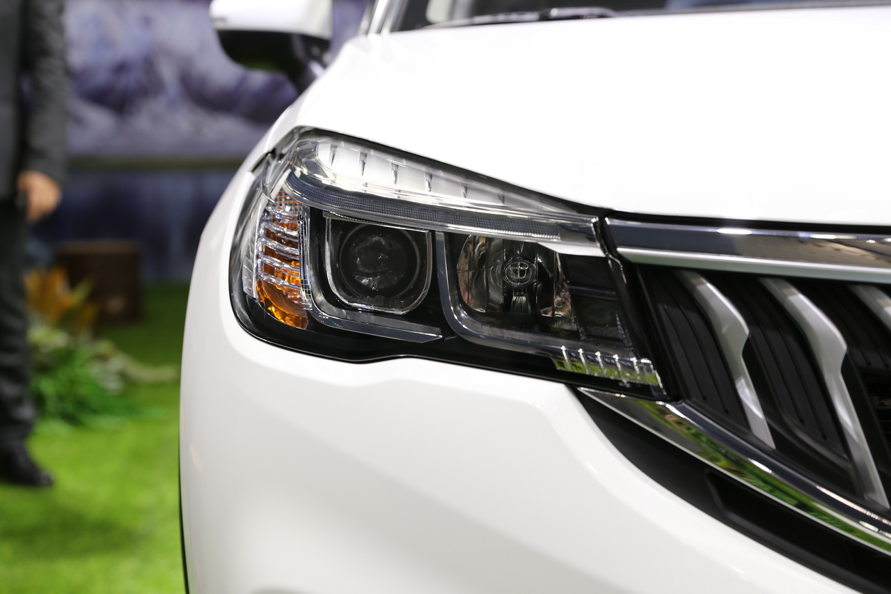 2018广州车展实拍：中华V3