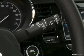 2018款昂科拉1.4T自动两驱都市时尚型18T