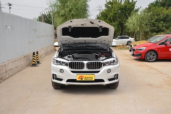 2018款宝马X5 2.0T 自动xDrive28i