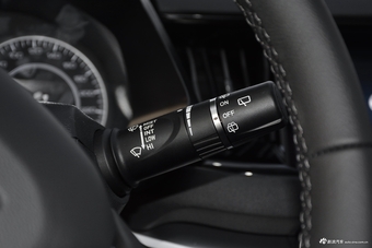 2018款哈弗H2s 1.5T手动精英型 蓝标