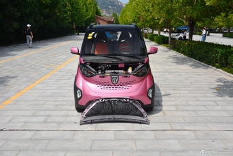 2018款宝骏E100智享版