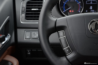 2016款东风风行F600  1.5T手动豪华型