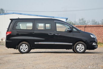 2016款瑞风M4 2.0L手动智能豪华型