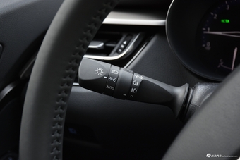 2018款奕泽IZOA 2.0L自动奕炫版