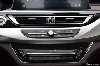 2018款睿骋CC1.5T自动尊雅型