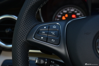 2018款奔驰V级 V 260 领航版