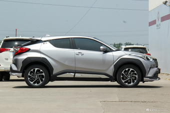 2018款奕泽IZOA 2.0L自动奕驰版