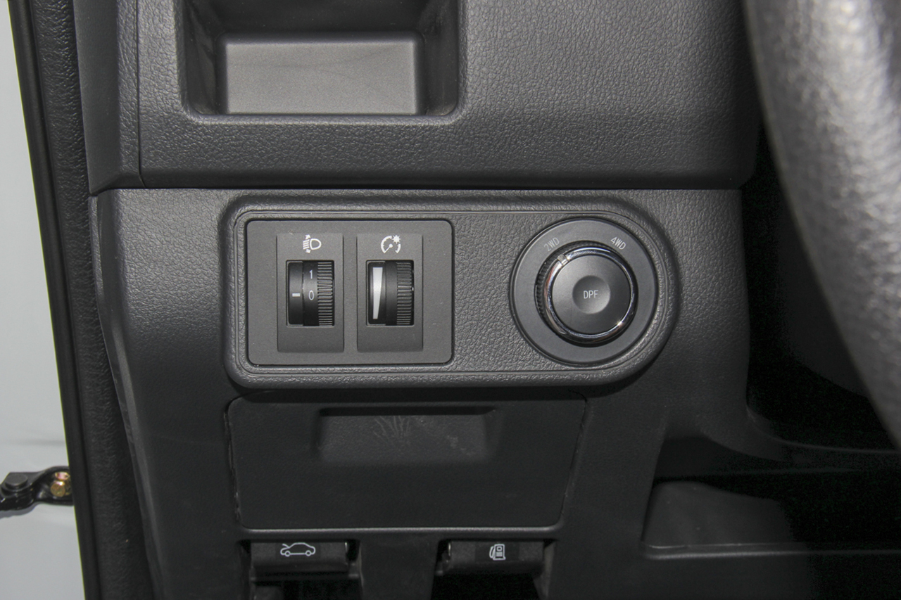 2018款庆铃TAGA 3.0T手动四驱豪华版