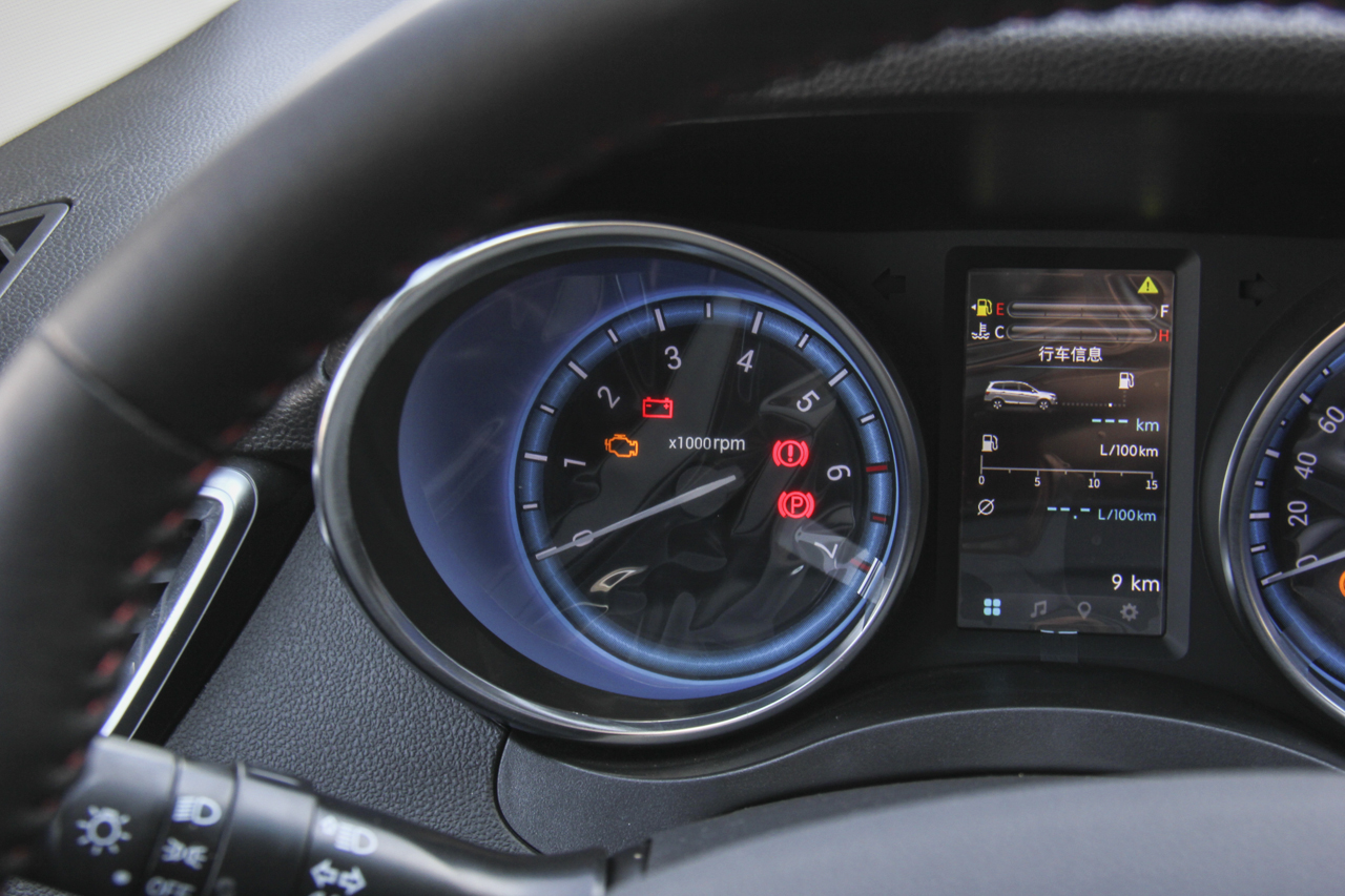 2018款开瑞K60 1.5L手动豪华型