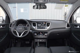 2018款全新途胜1.6T自动两驱15周年特别版图片