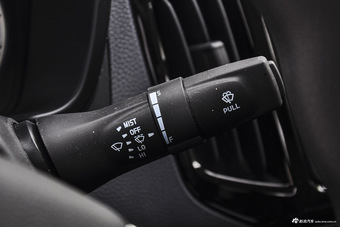 2016款瑞迈2.8T手动两驱进取款