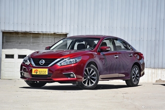 2016款天籁2.5L自动 XL-UpperNAVI Tech智尊版图片