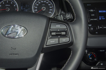 2017款现代ix25 1.6L自动智能型