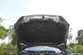 2015款捷豹XJL 3.0L自动SC两驱尊享商务版