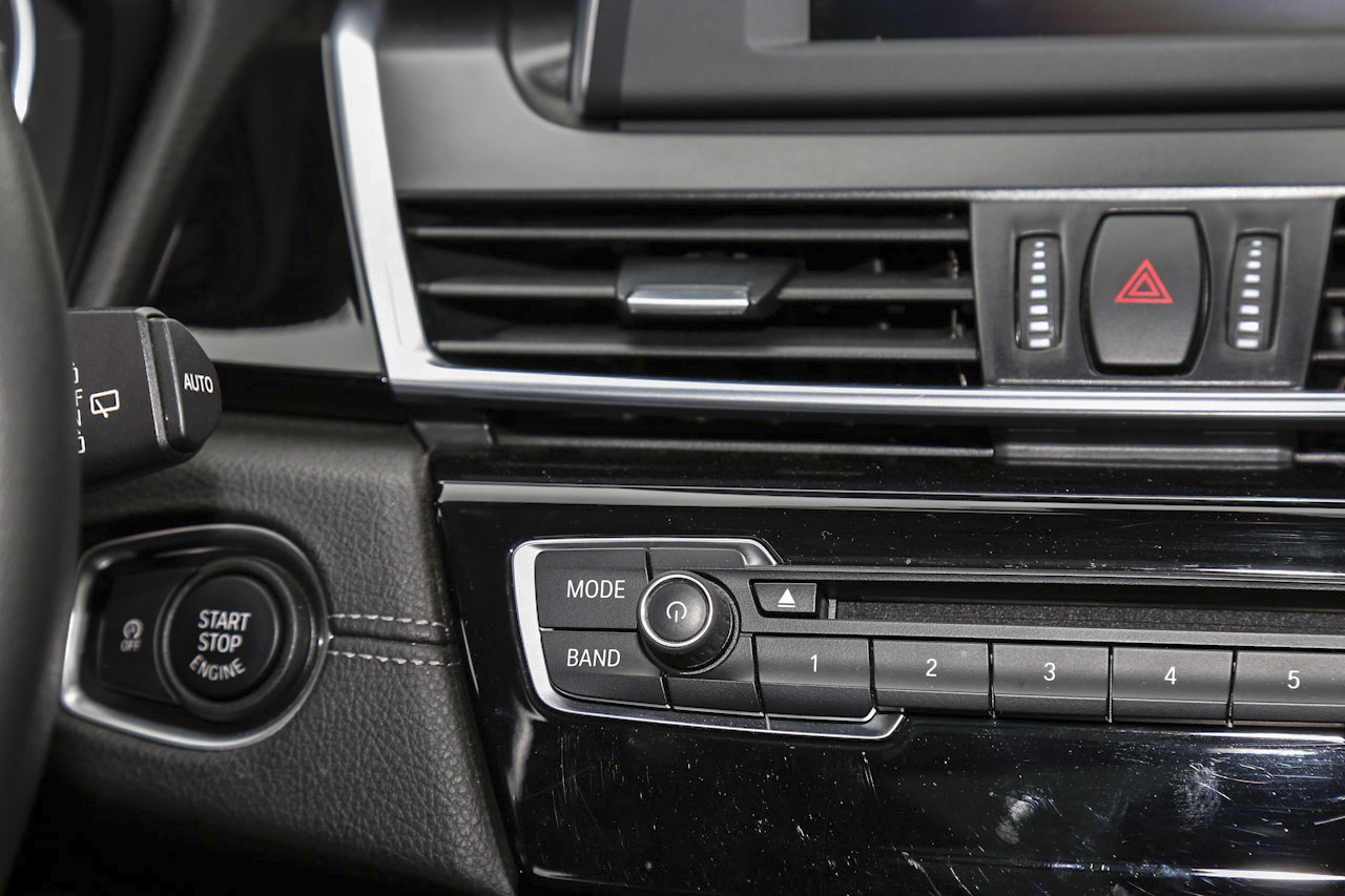 2015款宝马2系Gran Tourer 218i 1.5T自动运动设计套装