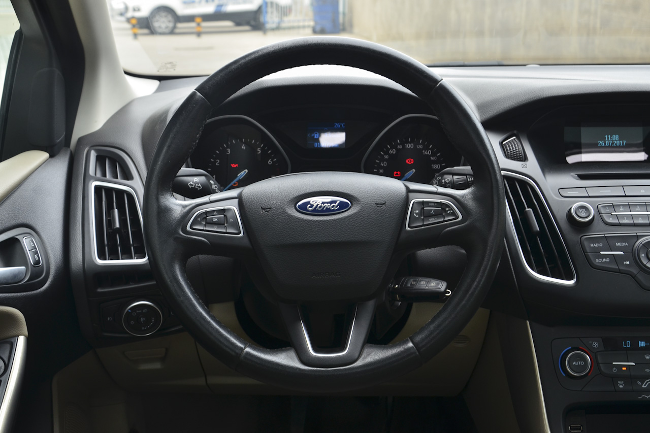 2017款福克斯两厢1.0T手动超能风尚型智行版EcoBoost 125