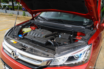 2017款风神AX5 1.4T手动趣尚型