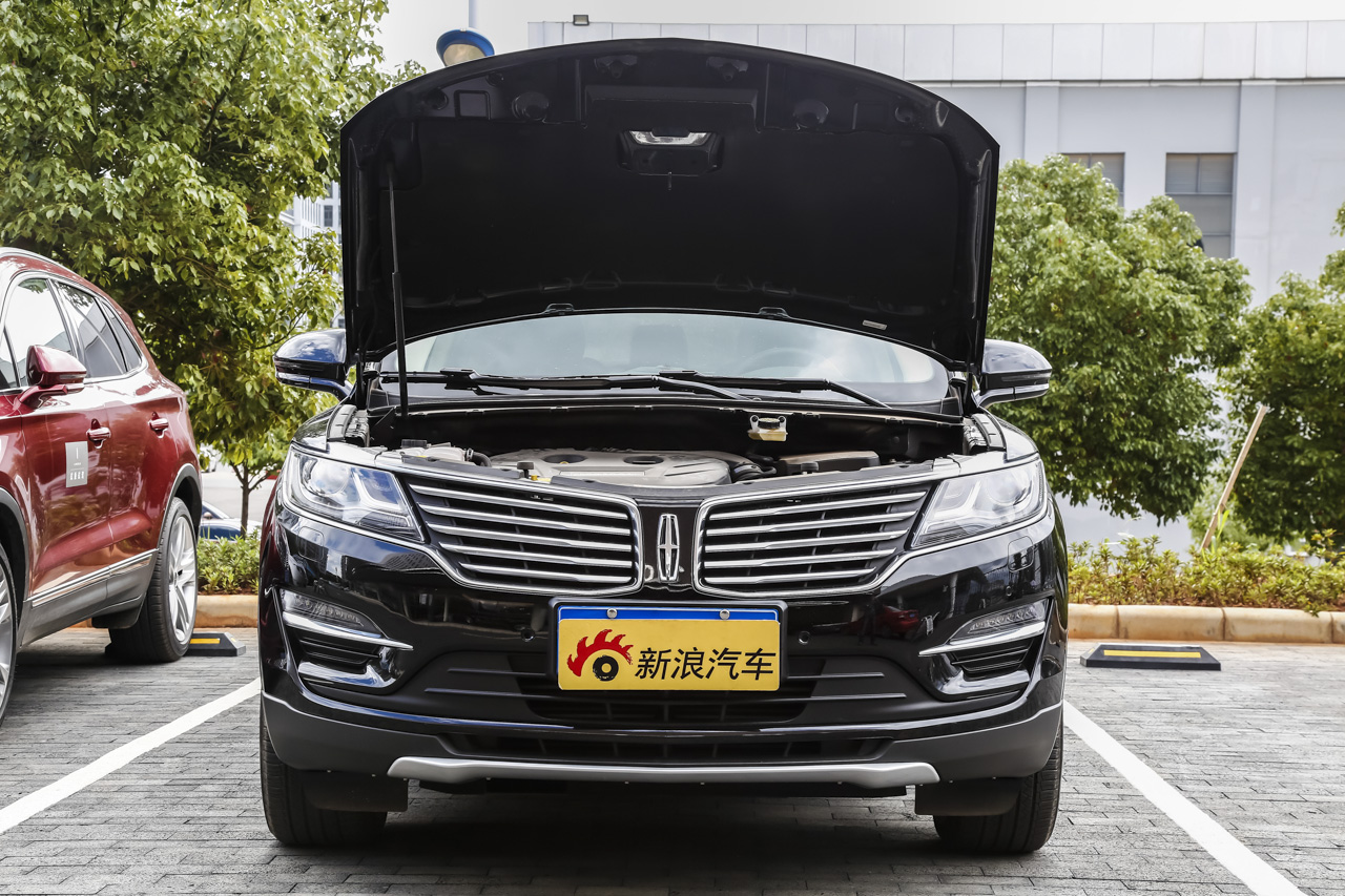 2016款林肯MKC 2.0T自动两驱尊雅版图片