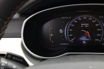 2018款吉利博越1.8TD自动智尊型4G互联版