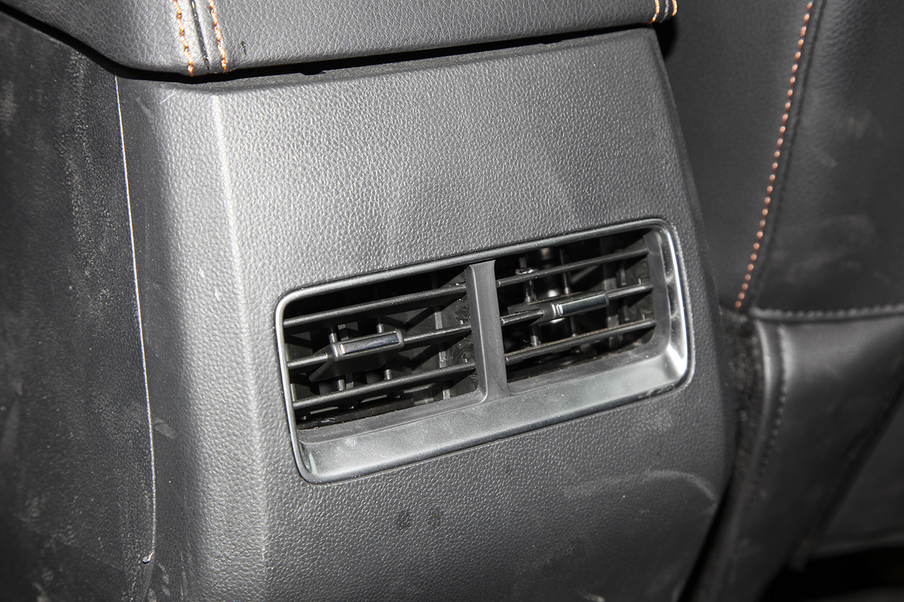 2016款北京BJ40L 2.3T自动四驱尊享版