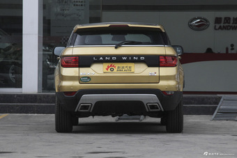 2015款陆风X7 2.0T自动全景尊贵版