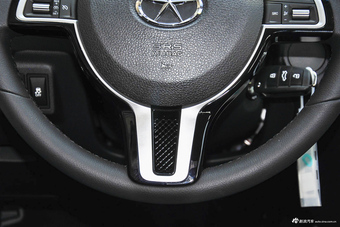 2015款瑞风S2 1.5L手动豪华智能型