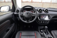 2017款东南DX3 1.5L手动豪华型