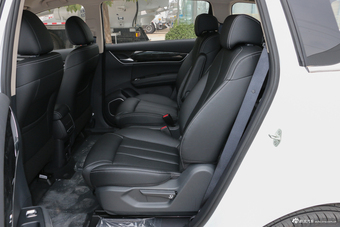 【比亚迪宋MAX和比亚迪S7哪个好?】比亚迪宋