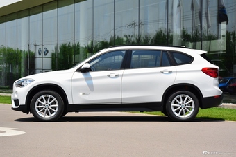 2016款宝马X1 1.5T自动sDrive18Li时尚型