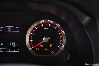 2018款菱智M5 1.6L手动7座舒适型