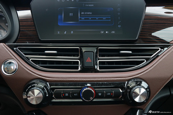 2018款君马S70 1.5T手动舒适型