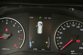 2018款比亚迪宋MAX 1.5T自动智联尊享型6座