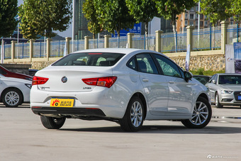 2016款威朗轿跑1.5L自动进取型15S