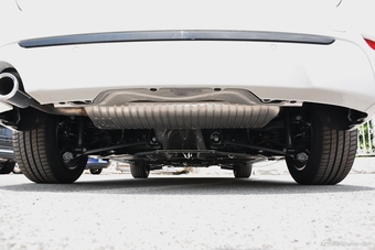 2018款宝马2系225i 2.0T自动尊享型M运动套装