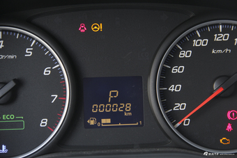 2018款欧蓝德2.0L自动两驱荣耀版5座