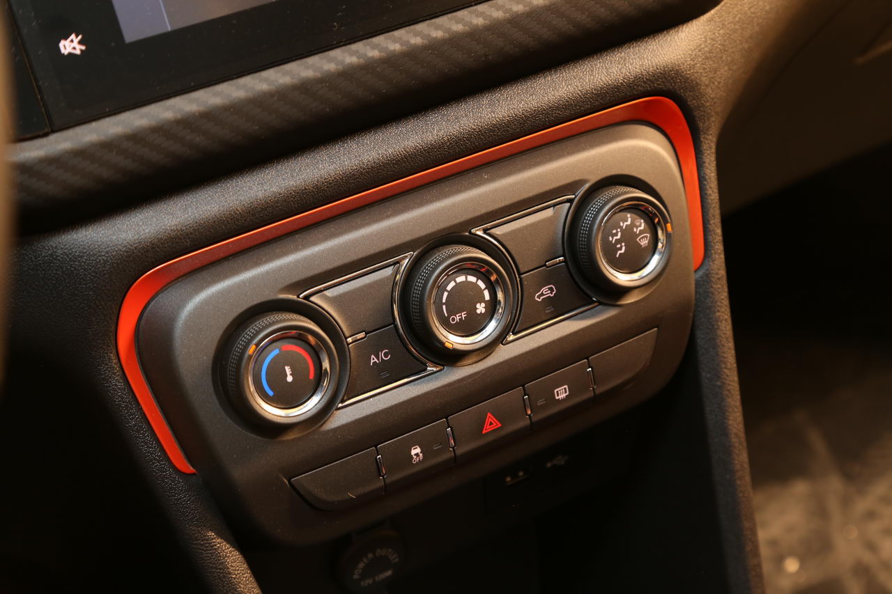 2017款瑞虎3X 1.5L手动版III