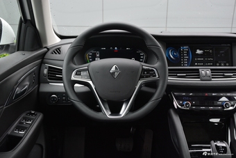 2018款宝沃BXi7 四驱旗舰型