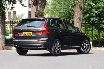 2019款沃尔沃XC60 2.0T自动四驱T5智雅豪华版