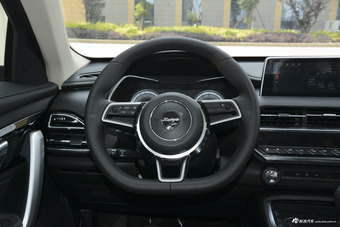 2018款众泰T500 1.5T手动尊享型