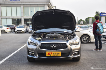 2016款英菲尼迪Q50L 2.0T自动悦享版